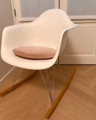 Sedia Vitra Eames