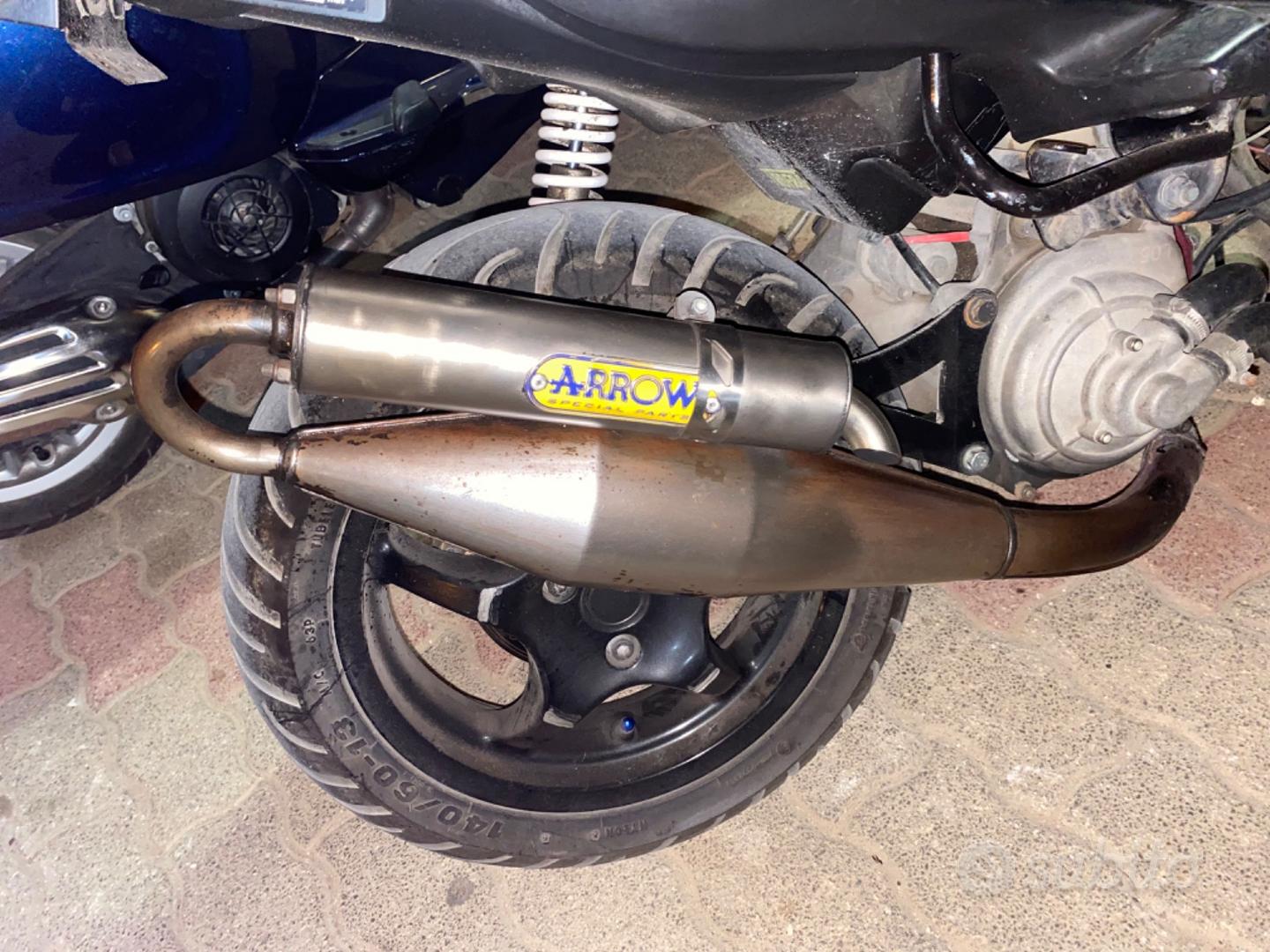 アルト　手数料 Malossi Marmitta Sh 125 Arrow Marmitta Minarelli Orizzontale