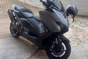 Tmax 560