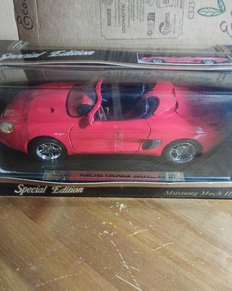 Mustang Mach 3 scala 1/18