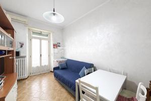 BILOCALE DOPPIA ESPOSIZIONE