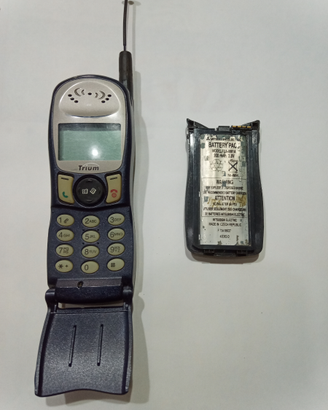 Cellulare Mitsubishi