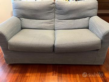 Divano in tessuto