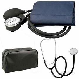Sfigmomanometro manuale con stetoscopio