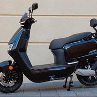 Scooter elettrico Sunra Robo -S Nero Usato Napoli