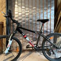 Mountain Bike Btwin