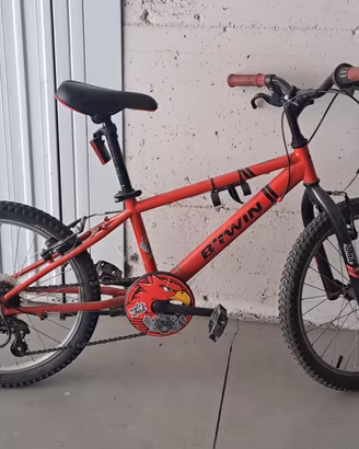Mountain bike B Twin