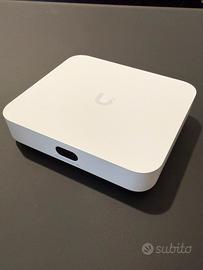 Ubiquiti UniFi Cloud Gateway Ultra