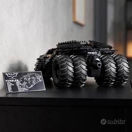 Lego Tumbler 2049 pezzi +minifigure Batman e Joker