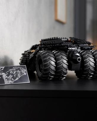 Lego Tumbler 2049 pezzi +minifigure Batman e Joker