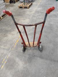 Carrello porta pacchi