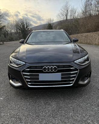 Audi A4 Avant 40 TDI MHEV 204 CV S tronic