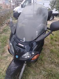 piaggio x9