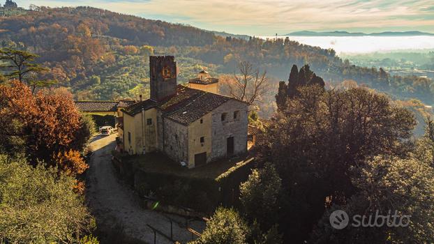 CHIESA A PISTOIA