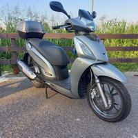 Kymco people gti 200