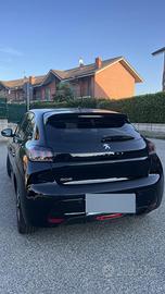 Peugeot 208 1.2 PureTech 100 CV Allure Pack-2023