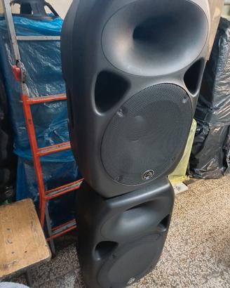 coppia di casse amplificate marca wherfedale 