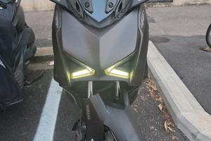 Yamaha X Max 300