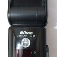 Flash Nikon SB 28