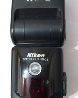 Flash Nikon SB 28