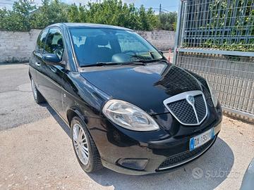 Lancia Ypsilon 1.4 Platino Ecochic GPL