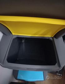 Bidoni raccolta differenziata