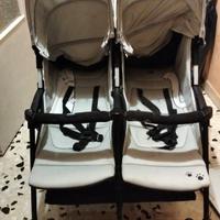 PASSEGGINO GEMELLARE 