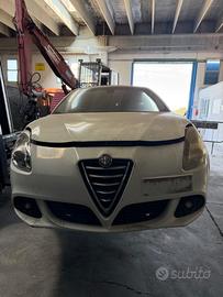 Musata Alfa Romeo Giulietta 2010-2015