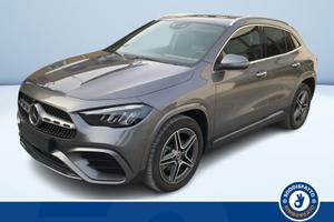 Mercedes-Benz GLA 250 E PLUG-IN HYBRID AUTOMA...
