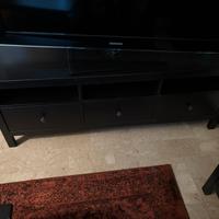 Mobile TV IKEA Hemnes