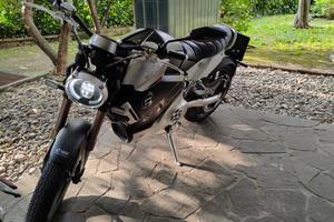 Super Soco TC Max - 2022