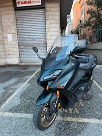 Tmax tech con tagliandi certificati in yamaha