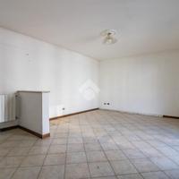 3 LOCALI A LUMEZZANE