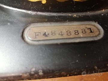 Macchina da cucire Singer primi del 900