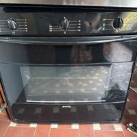 Forno tradizionale elettrico nero smeg