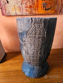 Mortaio africano antico