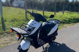 Kymco Agility 125 carry 125 euro 4