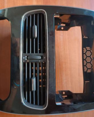 Cornice centrale Clio IV