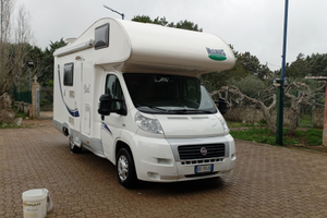 Camper mansardato