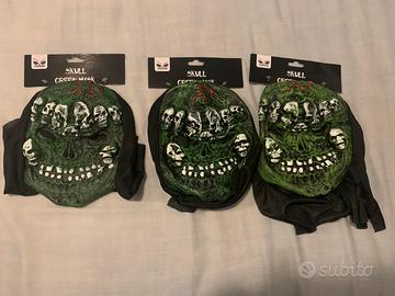Maschere di teschio verdi