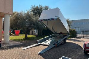 Rimorchio furgonato trasporto auto e cose