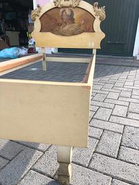 Letto singolo antico con testata Dipinta a mano