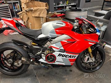 Ducati panigale v4s corse
