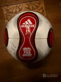 Pallone adidas omb teamgeist 2006