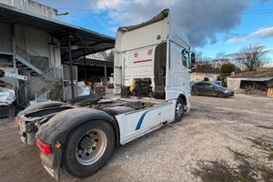 Daf xf 106 530 trattore