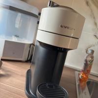 Macchina caffè Nespresso Vertuo