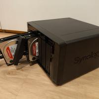NAS Synology ds1511+ con 2 x 4TB WD
