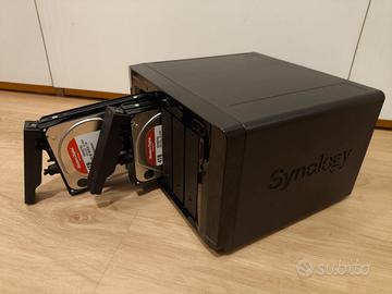 NAS Synology ds1511+ con 2 x 4TB WD