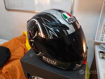🏍️ AGV K-4: Stile Racing, Comfort Turistico