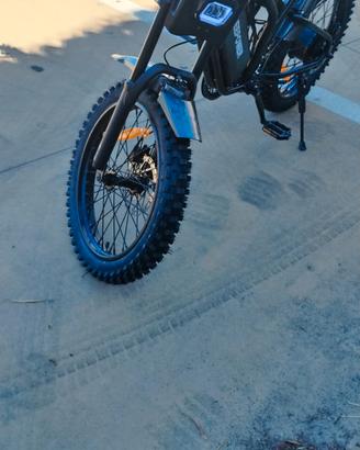 bici elettrica 2000watt autonomia 110km